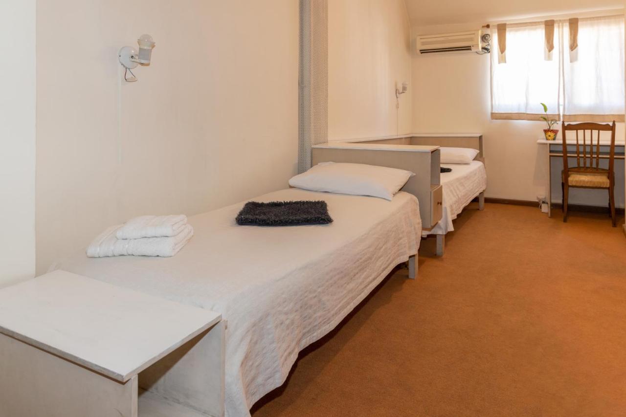 Hostel Boutique Paso เมนโดซา ภายนอก รูปภาพ